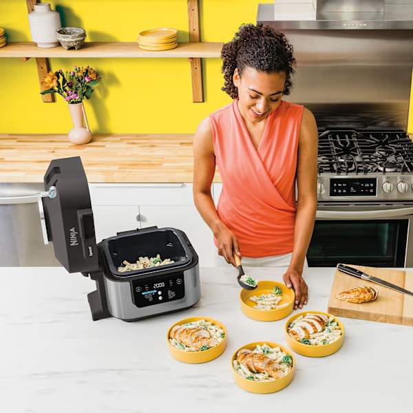 Ninja Speedi 12-en-1 Rapid Cooker et Air Fryer ON500EU