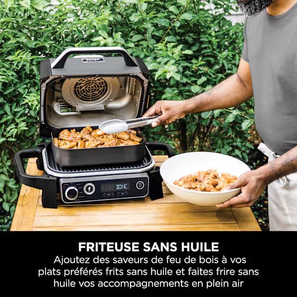 Barbecue électrique & Fumoir Ninja Woodfire avec support et housse