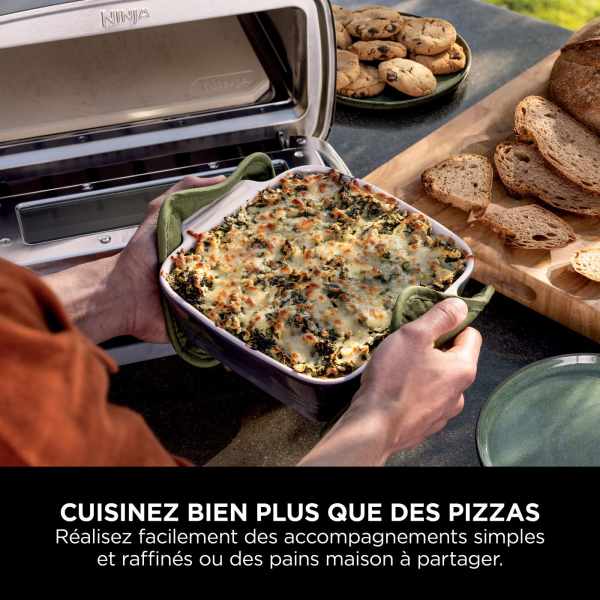 Four à pizza électrique d’extérieur avec fonction Air Fryer Ninja Artisan avec housse et brosse